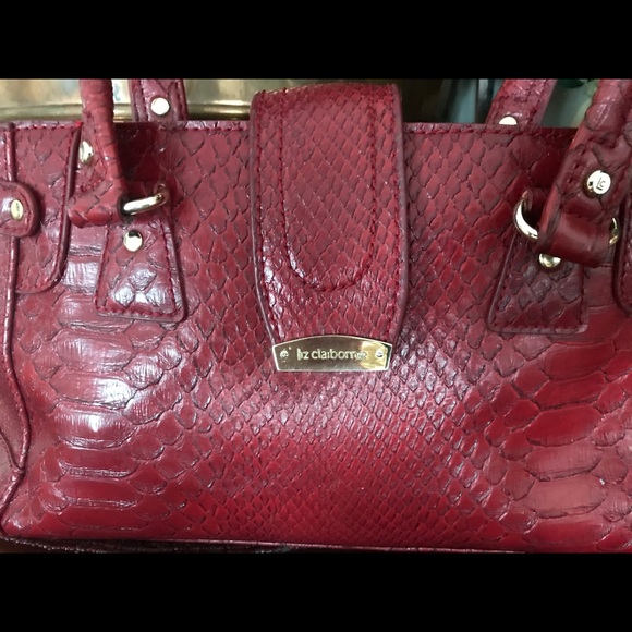 Liz Claiborne Small Satchel - Picture 3 of 10